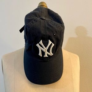 MLB Official Yankees Baseball Cap Navy Blue